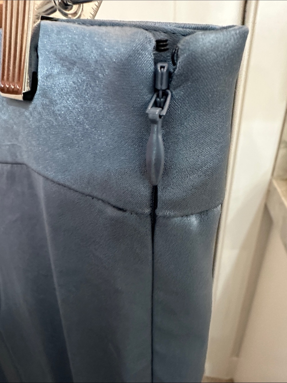 Theory blue heron double sateen clean flair pant - Picture 5 of 7